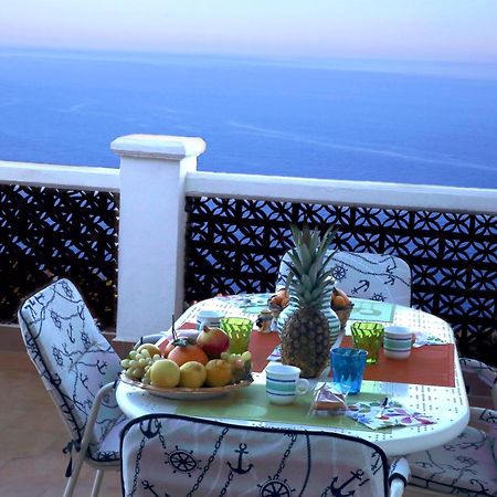 Villa Yellow House Licata Room photo