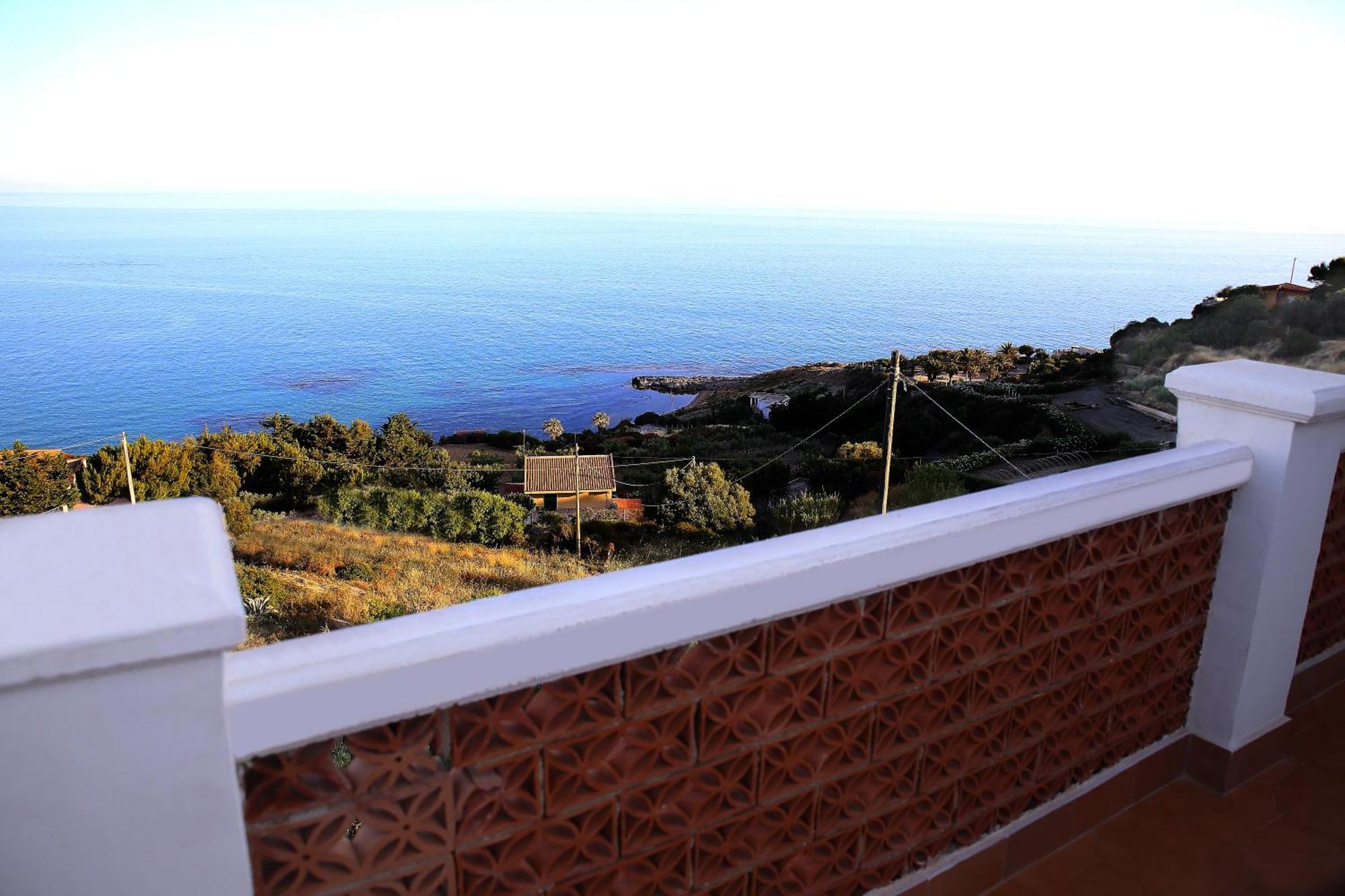 Villa Yellow House Licata Room photo